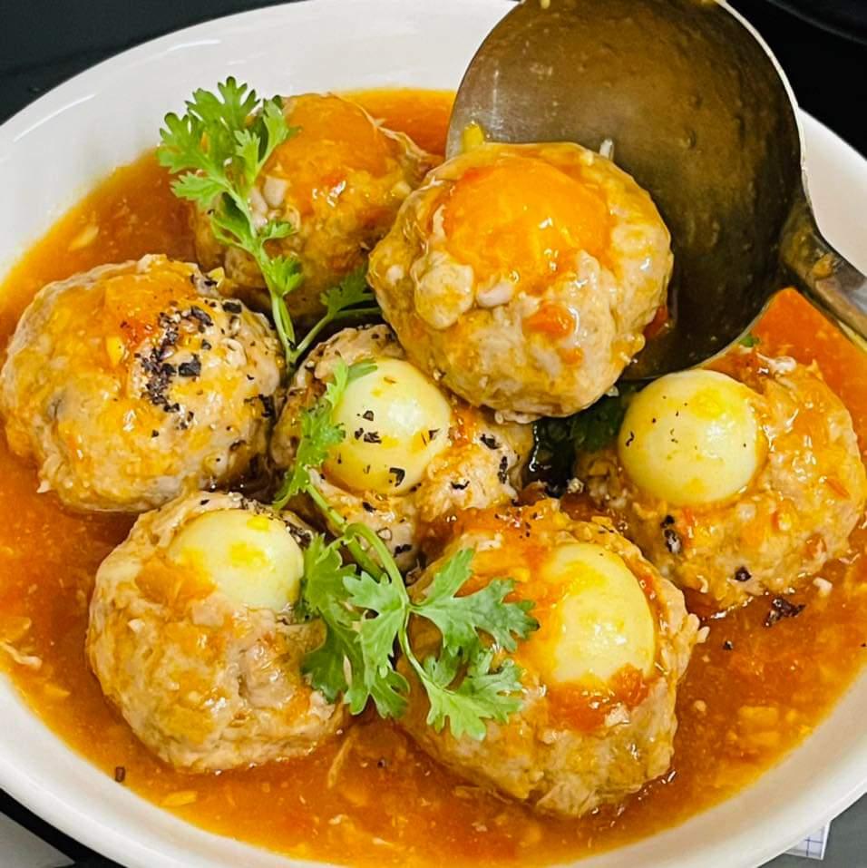 XÍU MẠI VIÊN TRỨNG CÚT TRỨNG MUỐI-duoc-ban-tai-Nhà của Mẹ Nghé Ngọ