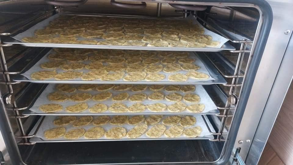 SNACK KHOAI LANG YẾN MẠCH HẠT CHIA-duoc-ban-tai-Nhà của Mẹ Nghé Ngọ