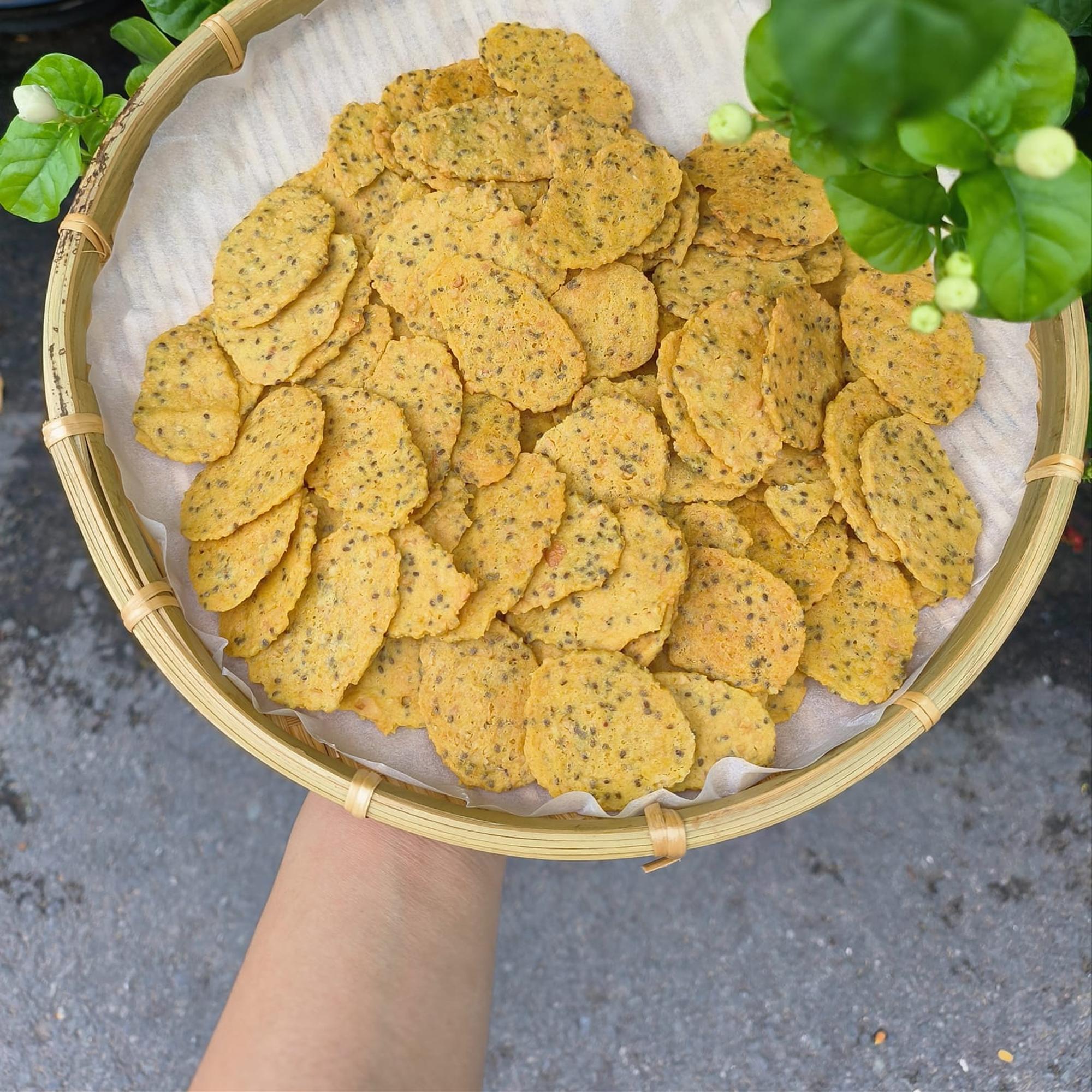 SNACK KHOAI LANG YẾN MẠCH HẠT CHIA-duoc-ban-tai-Nhà của Mẹ Nghé Ngọ