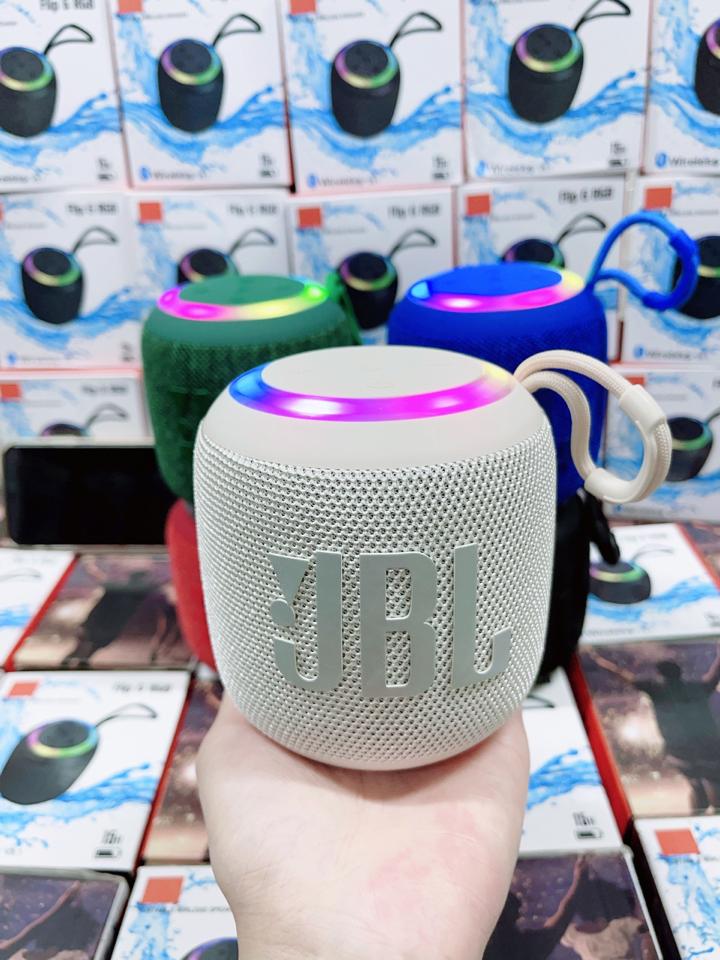Loa Flip 6 RGB-duoc-ban-tai-PHỤ KIỆN LÊ TUẤN