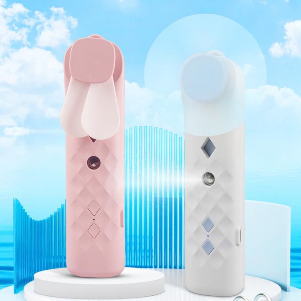 Quạt mini phun sương-duoc-ban-tai-NPP Quang Duy Toys
