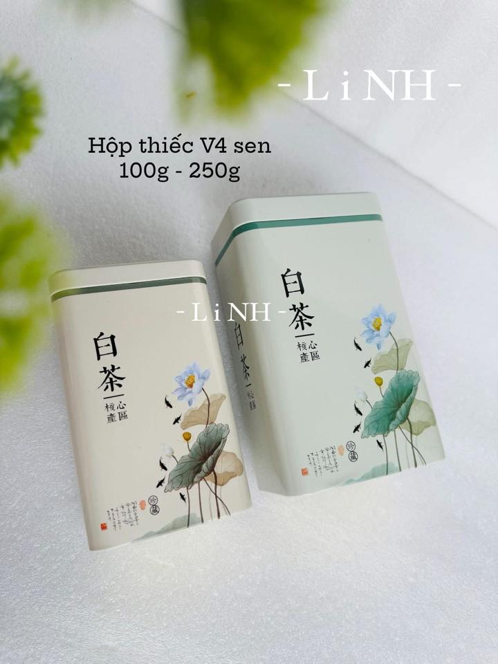 Hộp thiếc V4 sen-duoc-ban-tai-Phạm Thuỳ Linh