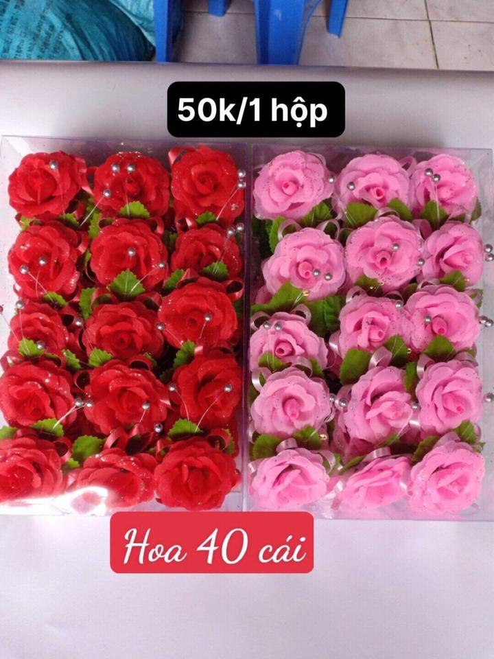 Hoa cài áo -duoc-ban-tai-Phạm Thuỳ Linh