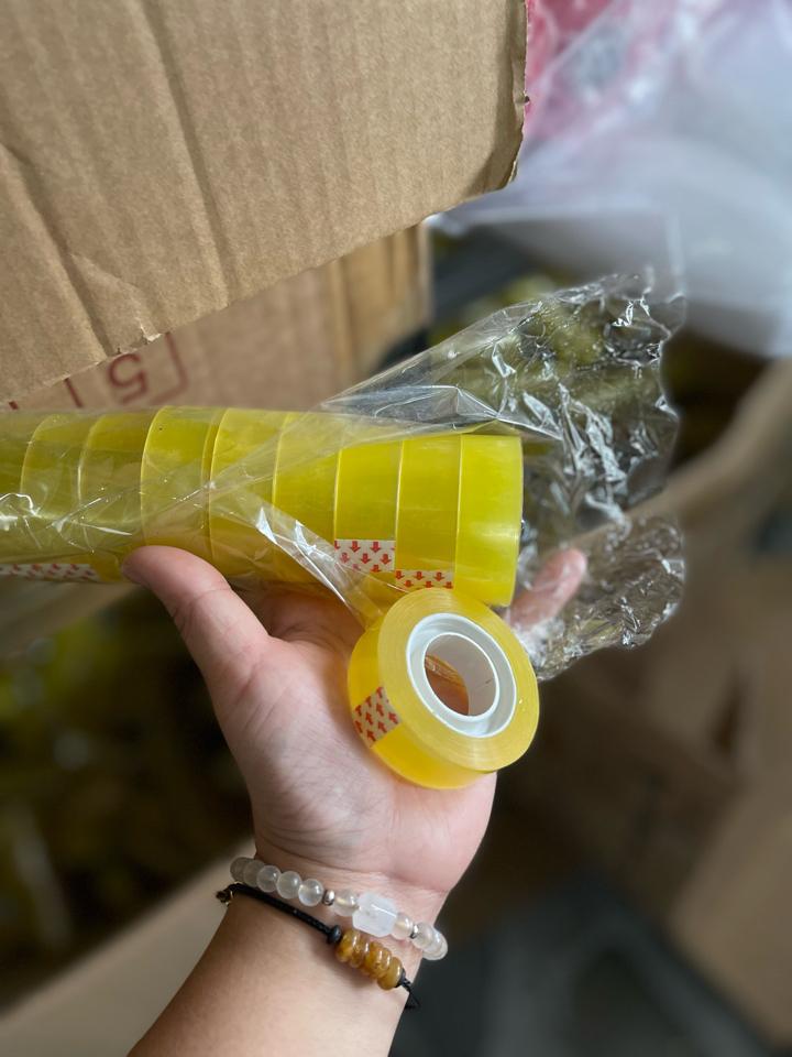Băng dính 1,5cm (230g)-duoc-ban-tai-Phạm Thuỳ Linh