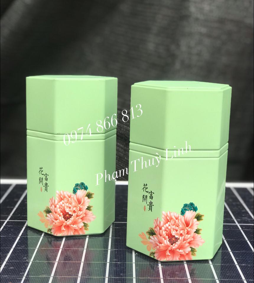 Lon lục HOA XANH MỚI 100g-duoc-ban-tai-Phạm Thuỳ Linh