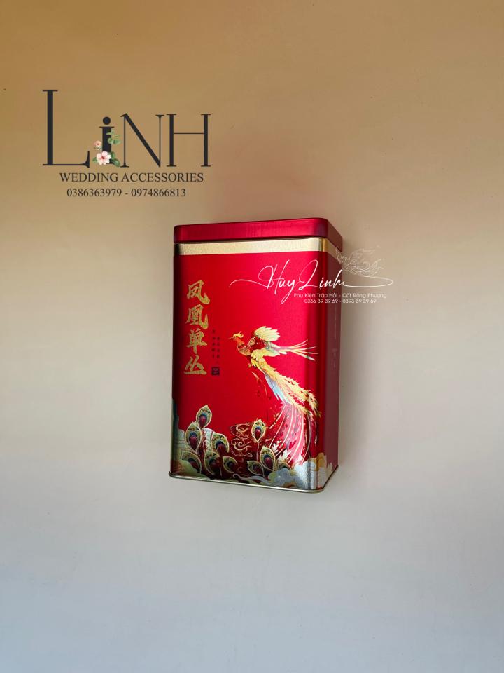 Hộp thiếc 250g V1 -duoc-ban-tai-Phạm Thuỳ Linh