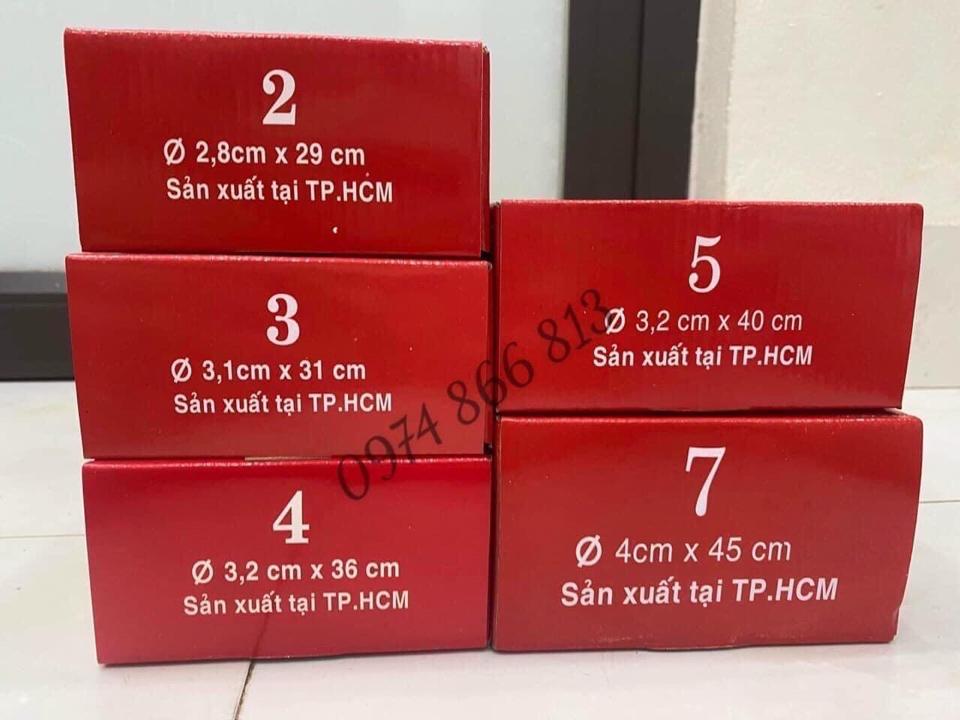 Đèn cầy nhũ vàng-duoc-ban-tai-PHẠM THUỲ LINH CS2 (Sài Gòn)