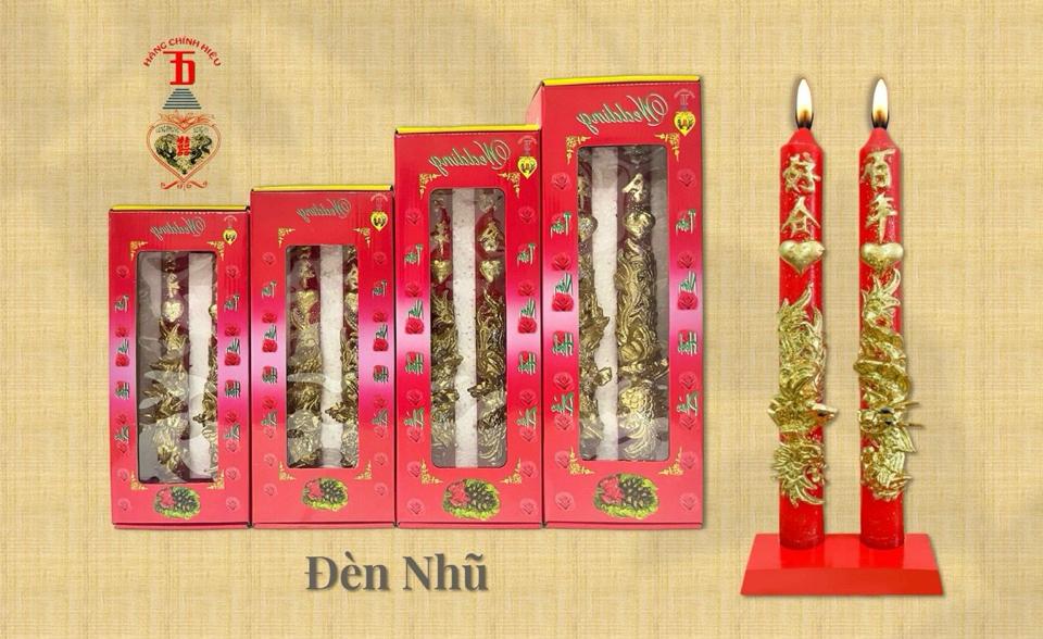 Đèn cầy nhũ vàng-duoc-ban-tai-PHẠM THUỲ LINH CS2 (Sài Gòn)
