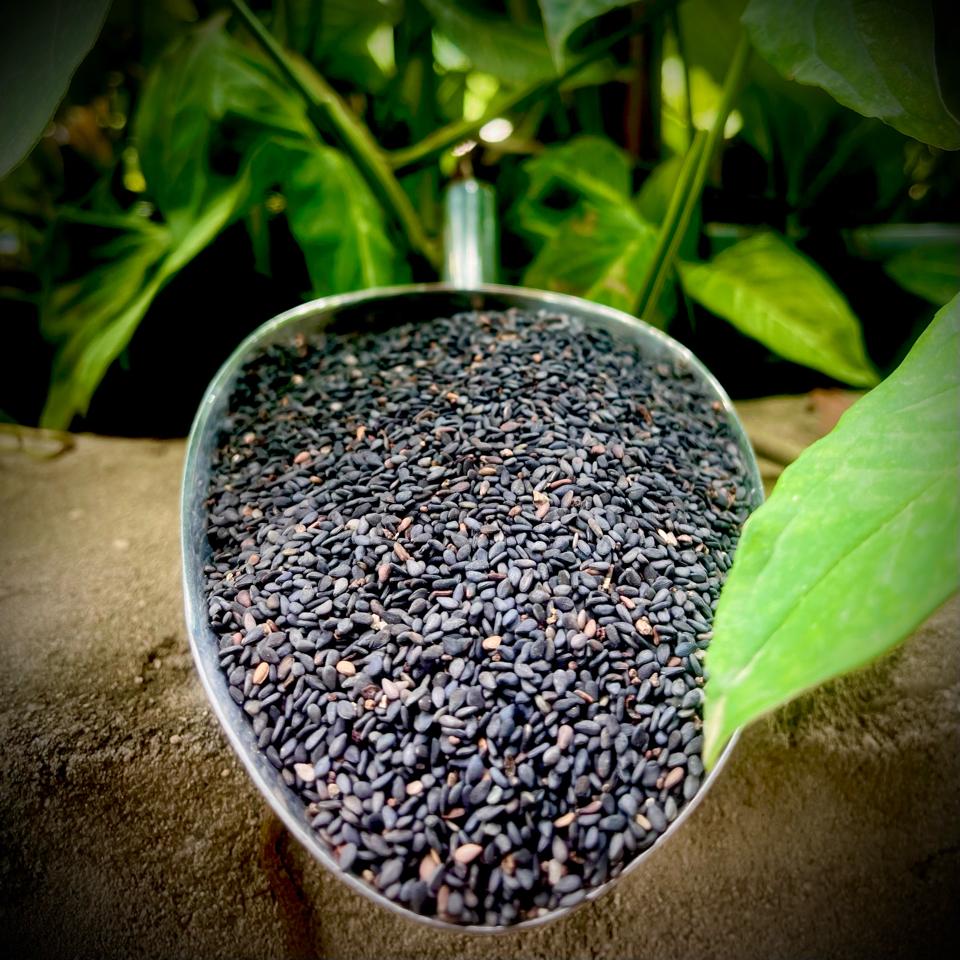 Mè Đen (vừng) 1kg làm sạch- black sesame-duoc-ban-tai-Đông Food Farm