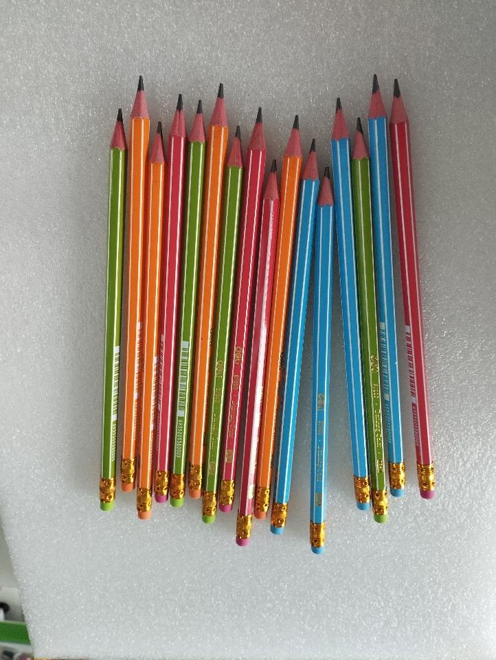 Bút chì Deli nhiều mẫu -duoc-ban-tai-VĂN PHÒNG PHẨM QUỐC ANH