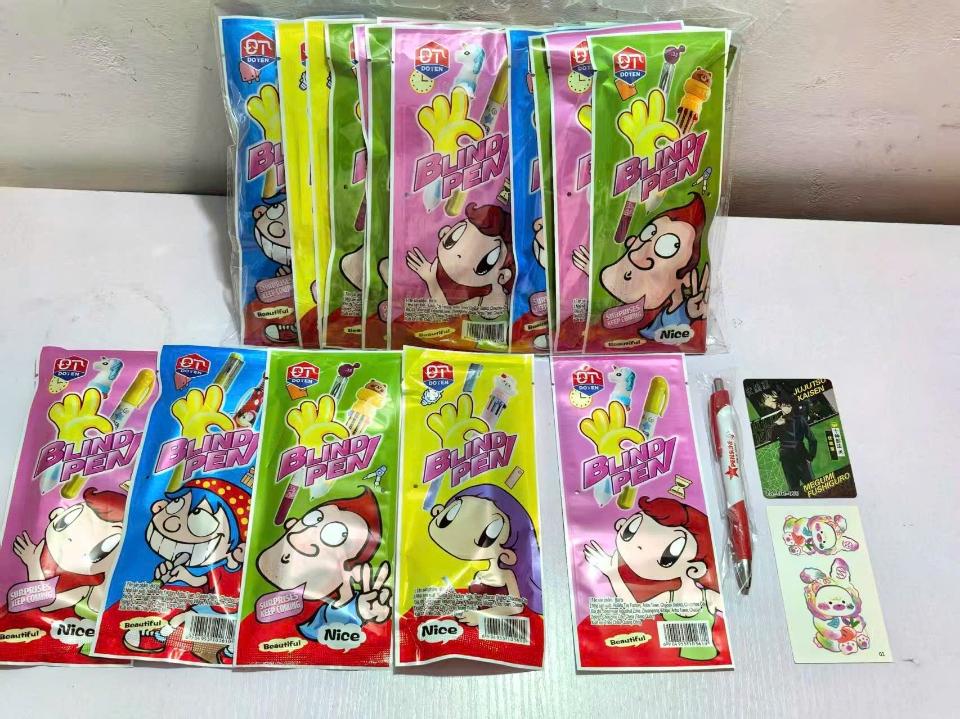 Thưởng Bút Bi -duoc-ban-tai-Wy