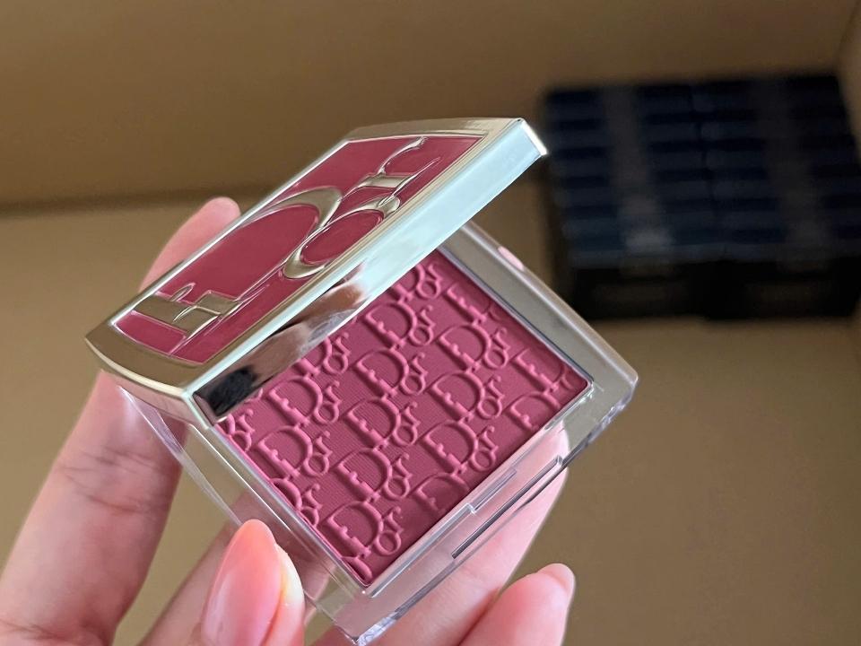 Phấn má Dior 006 Berry và Má hồng Dior 006 dạng thỏi-duoc-ban-tai-0352842688