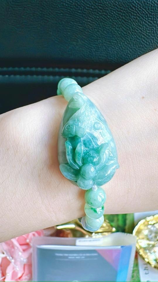 Vòng Cẩm Thạch Thiên Nhiên Myanmar -duoc-ban-tai-0352842688