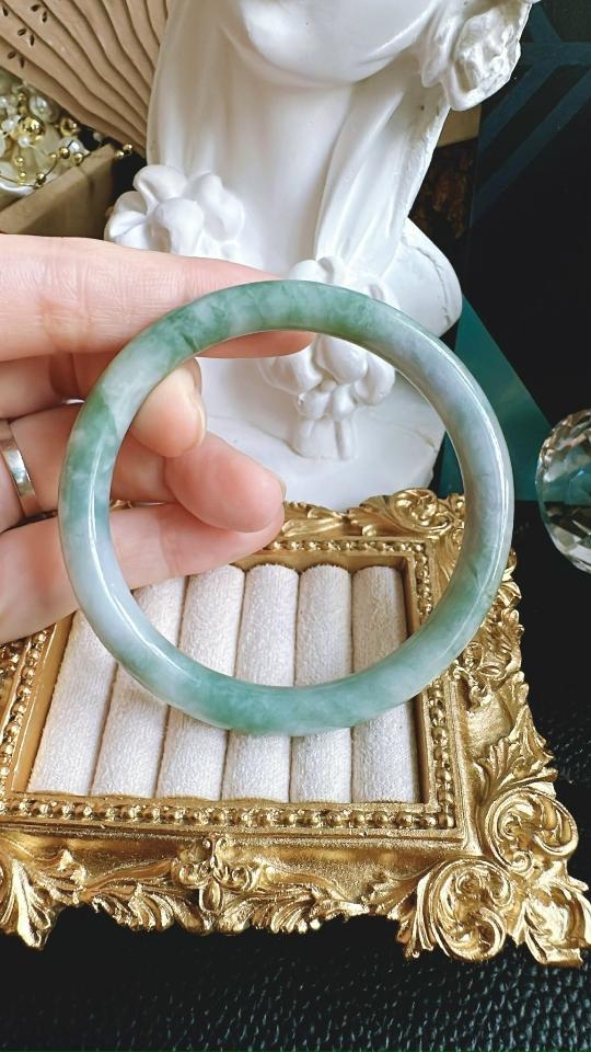 Vòng Cẩm thạch Myanmar loại A thiên nhiên Size 54,8mm bản 7,5ly-duoc-ban-tai-0352842688