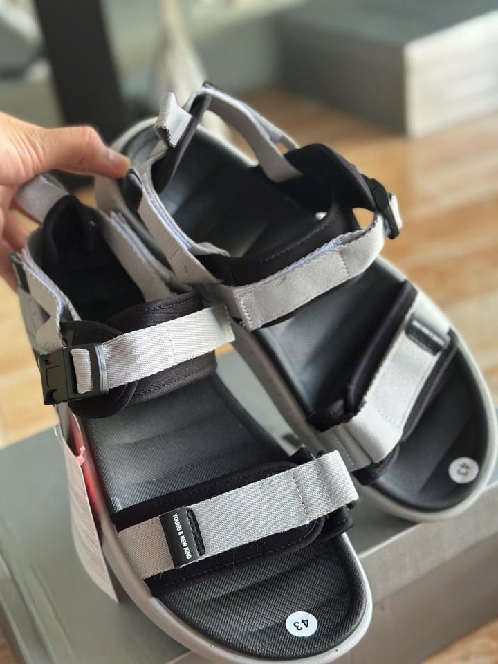 Giày quay hậu Nam Đen-duoc-ban-tai-Shop giày Ốc - Giày Nữ Thời Trang