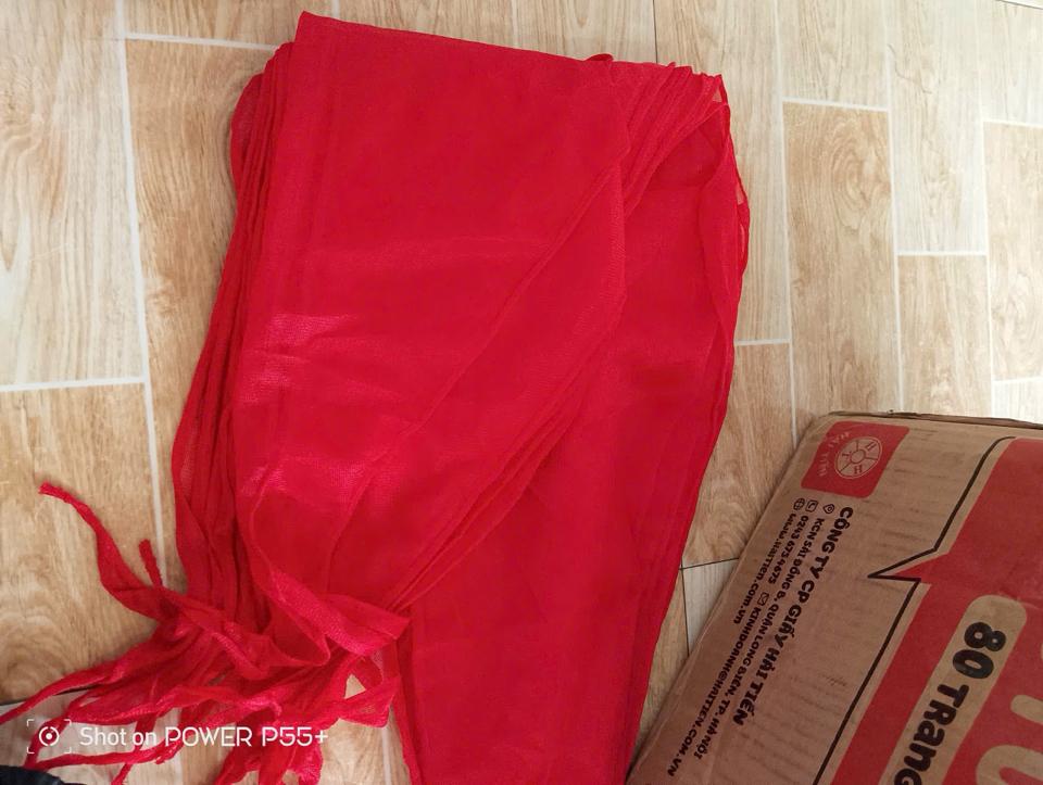 Khăn quàng-duoc-ban-tai-Shop giày Ốc - Giày Nữ Thời Trang