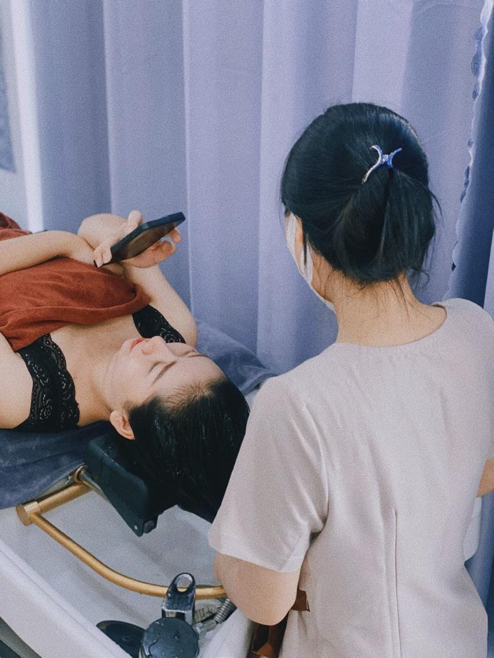 GỘI ĐẦU CƠ BẢN (30 phút)-duoc-ban-tai-Virusn95nailroom