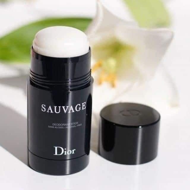 Lăn khử mùi Dior Sauvage-duoc-ban-tai-Mr Tú Authentic