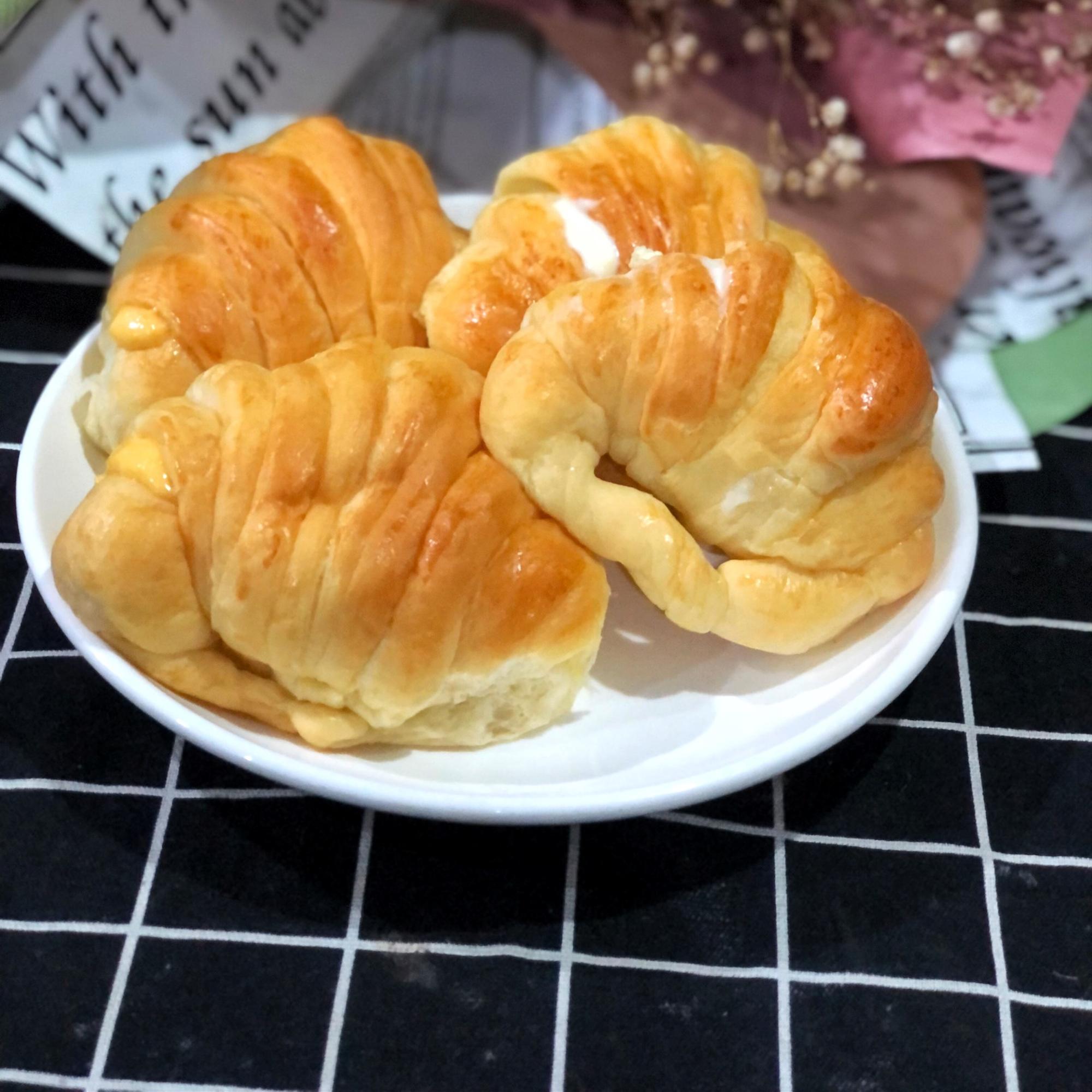 Set Cua Phô Mai - 4 cái-duoc-ban-tai-Bếp Nhà Gió