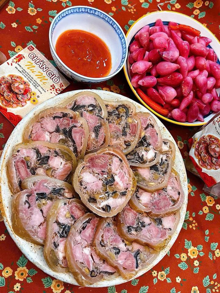 Chân Giò Nụ Mị-duoc-ban-tai-Bếp Vị Bắc