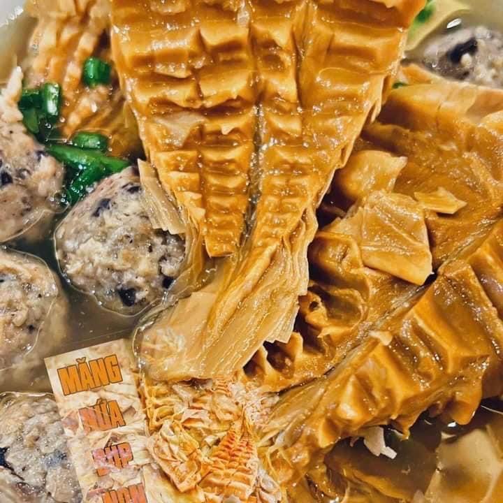 Măng búp khô xào sẵn-duoc-ban-tai-Bếp Vị Bắc