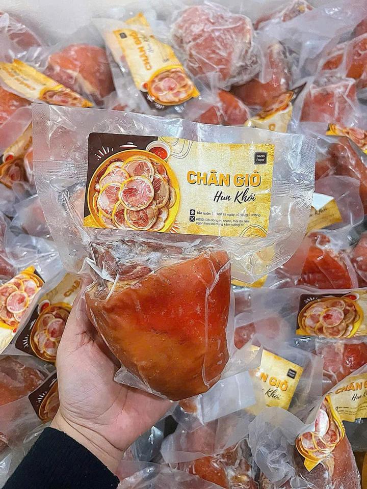 Chân Giò Hun Khói-duoc-ban-tai-Bếp Vị Bắc