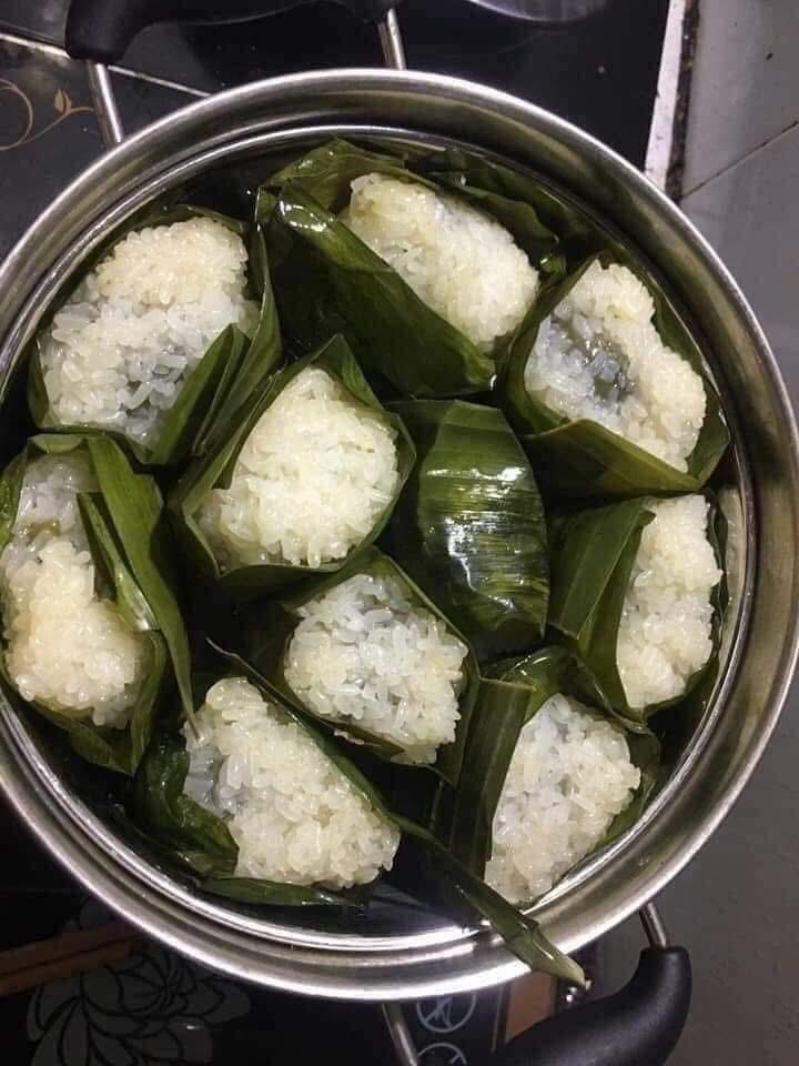 Xôi khúc Hà Nội-duoc-ban-tai-Bếp Vị Bắc