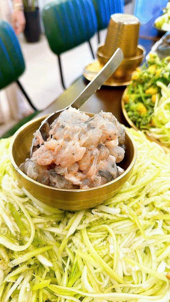 Mọc giòn tôm tươi-duoc-ban-tai-Bếp Vị Bắc