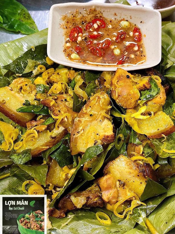 Lợn Mán bọc lá chuối-duoc-ban-tai-Bếp Vị Bắc