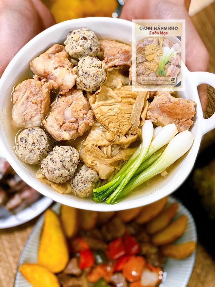 Canh măng sườn mọc-duoc-ban-tai-Bếp Vị Bắc