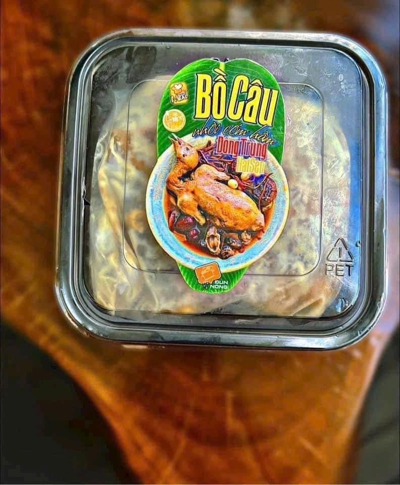 Bồ câu hầm nấm đông trùng-duoc-ban-tai-Bếp Vị Bắc