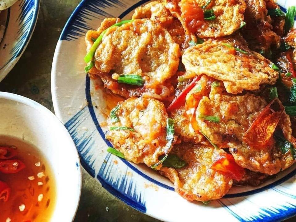 Chả cá thu mỏng Hải Phòng-duoc-ban-tai-Bếp Vị Bắc