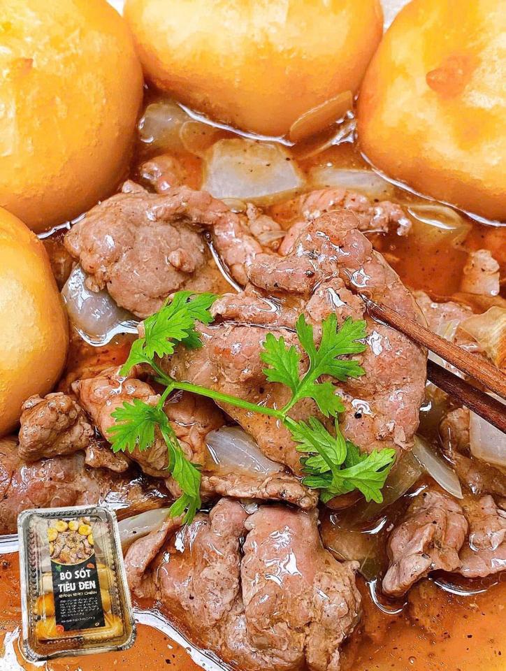 Bò sốt tiêu đen bánh bao chiên-duoc-ban-tai-Bếp Vị Bắc
