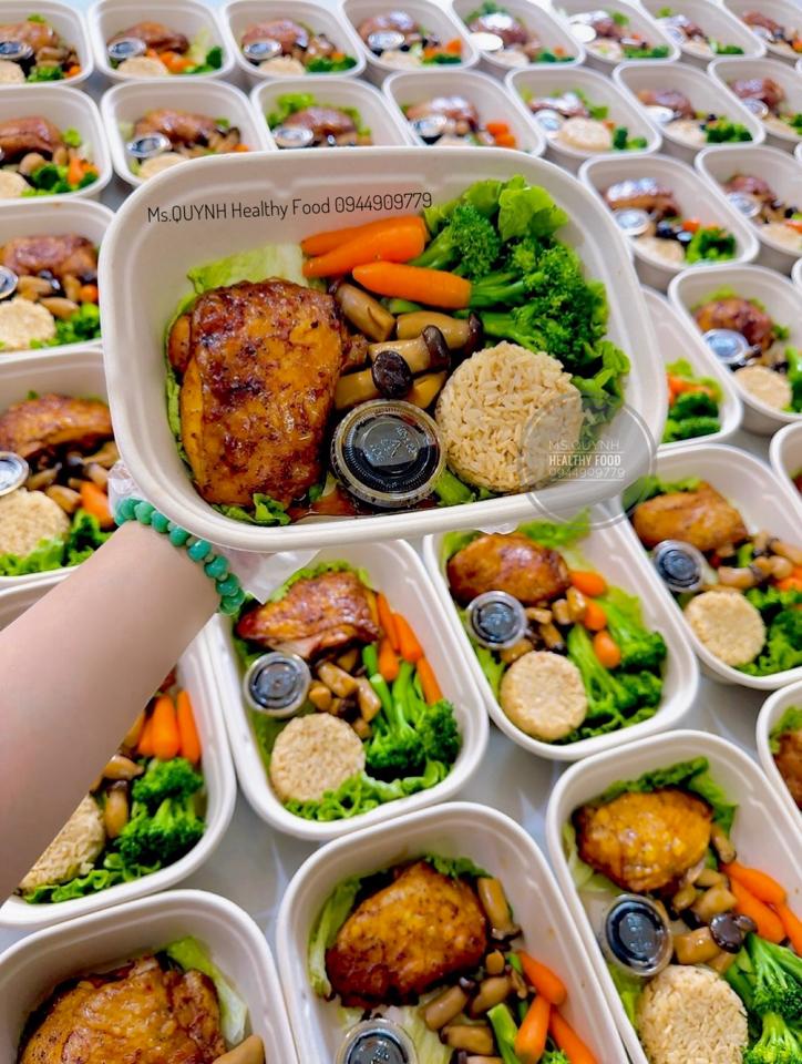 Cơm Lứt Má Đùi Nướng Tiêu -duoc-ban-tai-Ms.Quynh Healthy Food