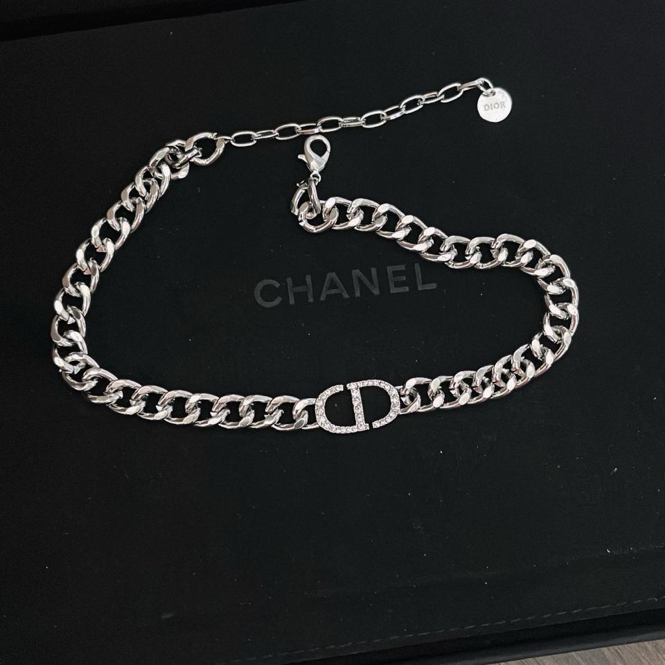 0243 Vòng cổ CD -duoc-ban-tai-Phụ Kiện MÂY 1992 ACCESSORIES