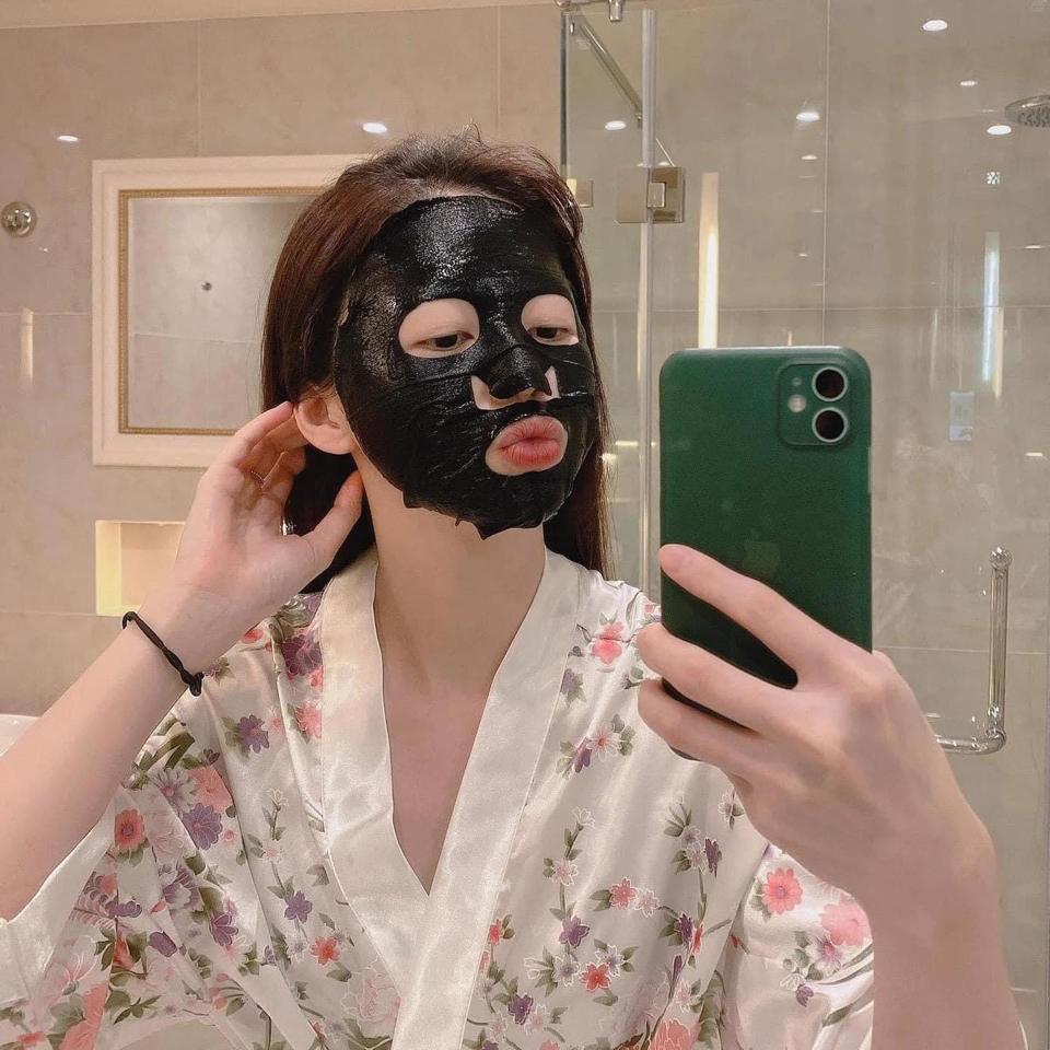 Mặt Nạ Đen Tràm Trà Hỗ Trợ Kiểm Soát Dầu Mụn SEXYLOOK-duoc-ban-tai-GenZstore