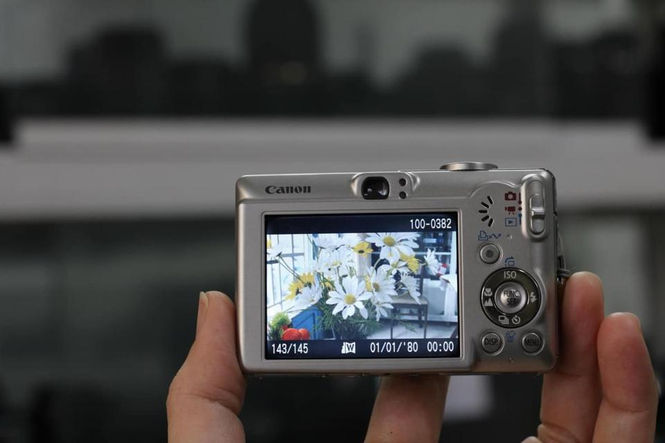 Canon PowerShot SD 600, mới keng, tặng bao dạ-duoc-ban-tai-Máy Ảnh Shop