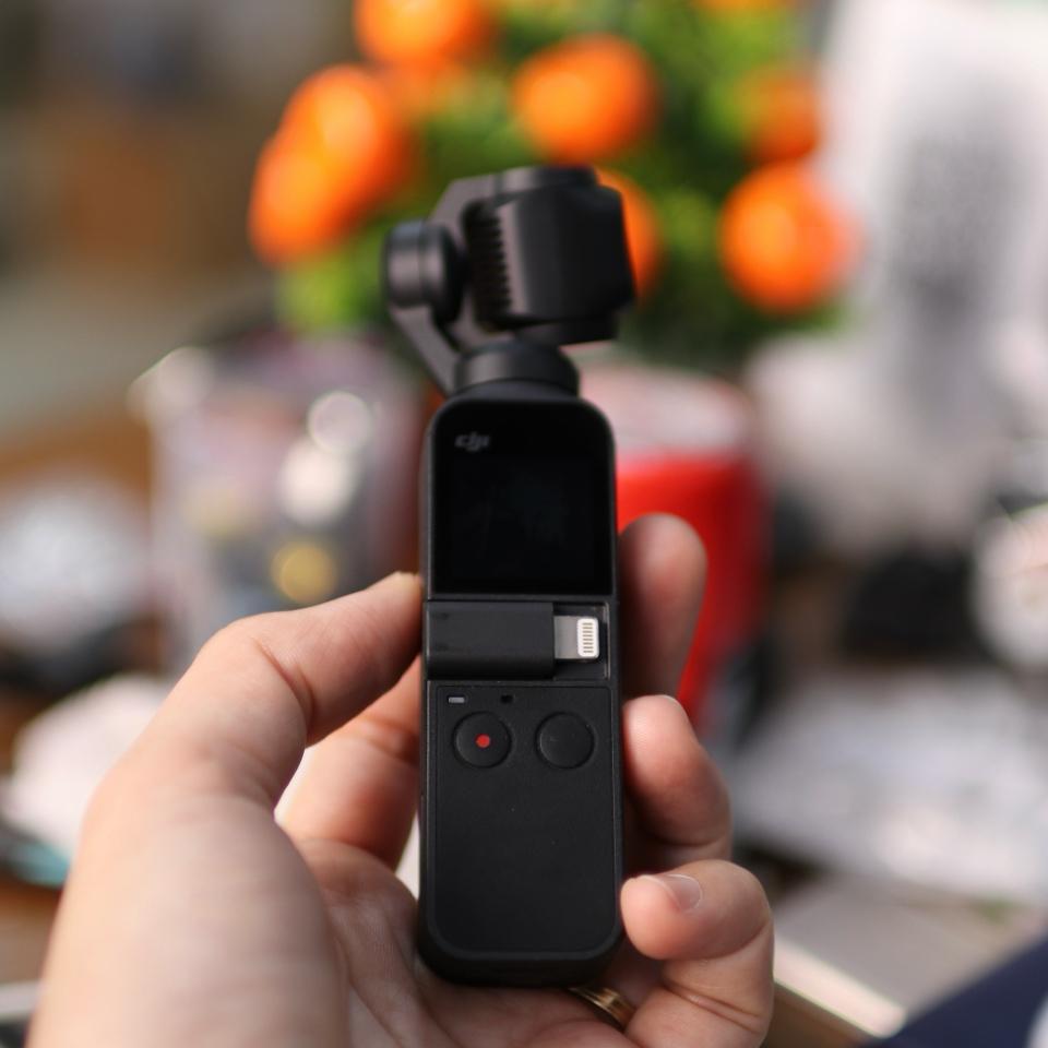 MÁY QUAY PHIM DJI OSMO POCKET 1-duoc-ban-tai-Máy Ảnh Shop