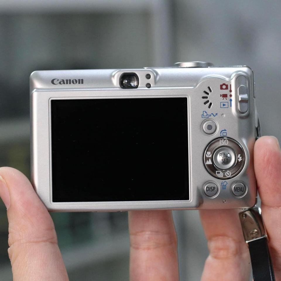 Canon PowerShot SD 600, mới keng, tặng bao dạ-duoc-ban-tai-Máy Ảnh Shop