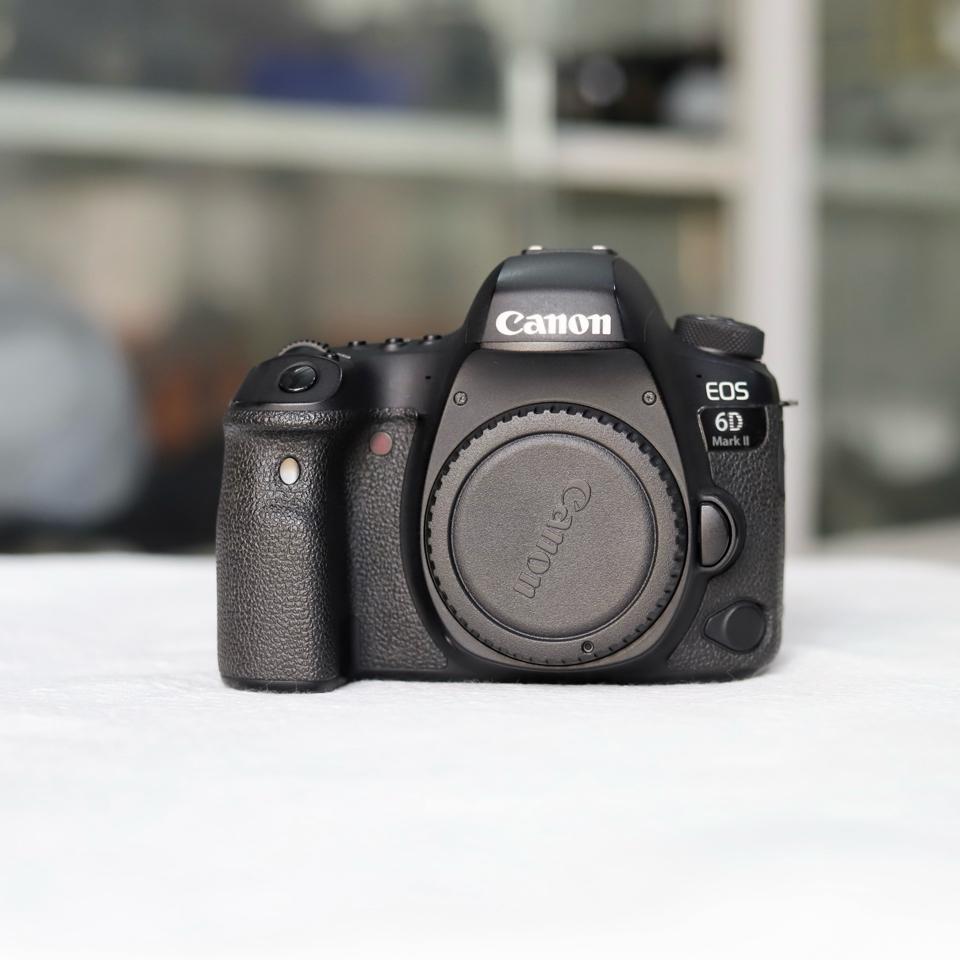 Máy ảnh Canon EOS 6D Mark II (Body), use, đẹp-duoc-ban-tai-Máy Ảnh Shop