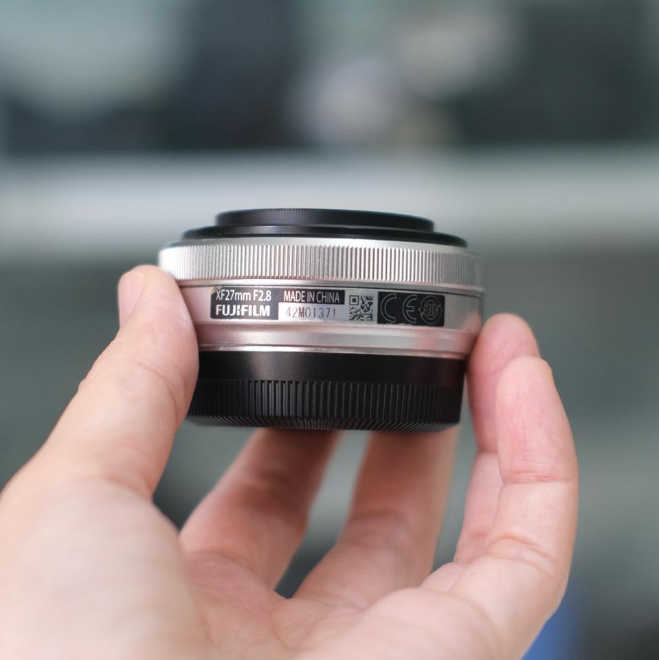 Ống kính Fujifilm XF 27mm f2.8 -duoc-ban-tai-Máy Ảnh Shop