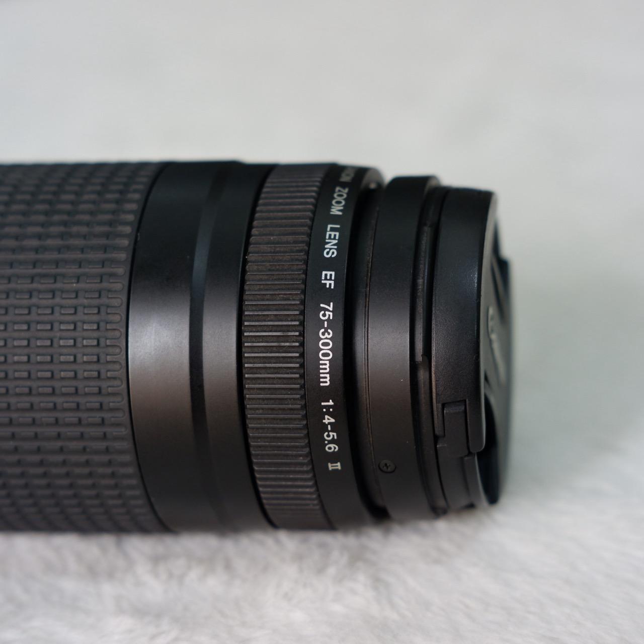 ỐNG KÍNH CANON 70-300mm 4-5.6 III , Mới 98% -duoc-ban-tai-Máy Ảnh Shop