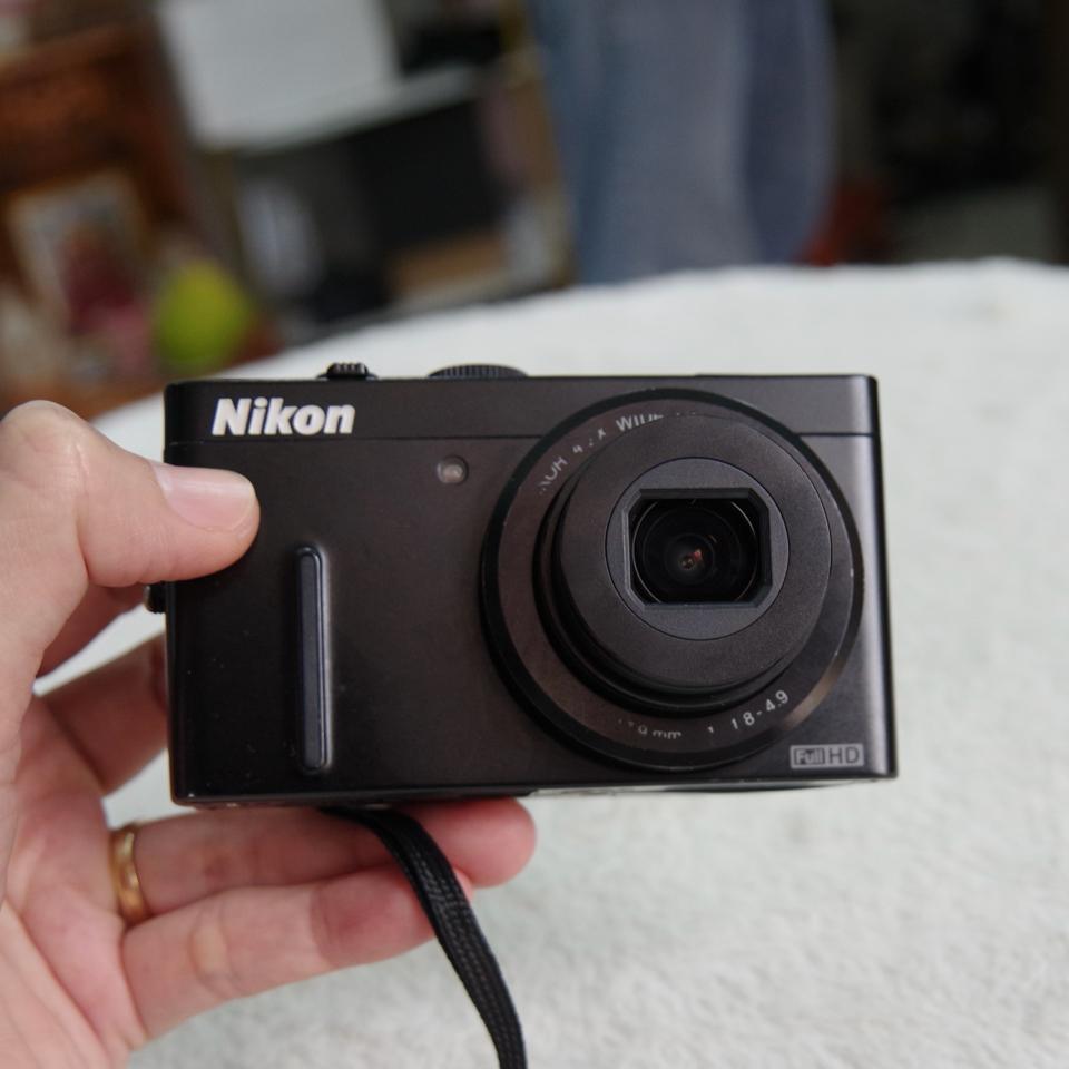 Nikon Coolpix P300-duoc-ban-tai-Máy Ảnh Shop