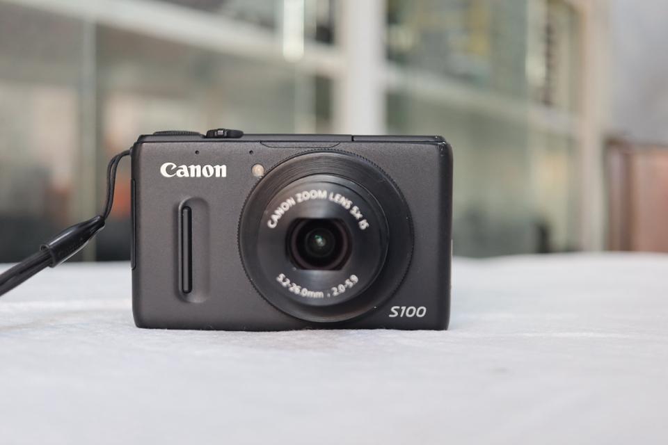 Máy ảnh Canon Powershot S100 cũ-duoc-ban-tai-Máy Ảnh Shop