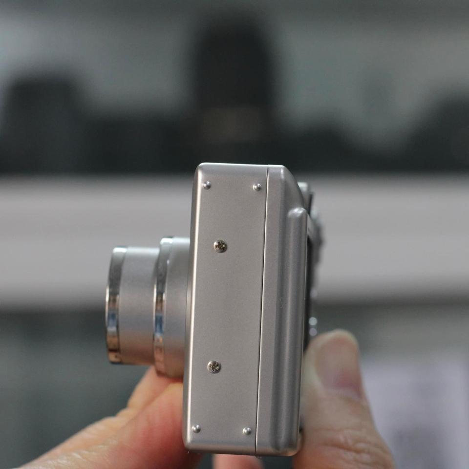 Canon PowerShot SD 600, mới keng, tặng bao dạ-duoc-ban-tai-Máy Ảnh Shop