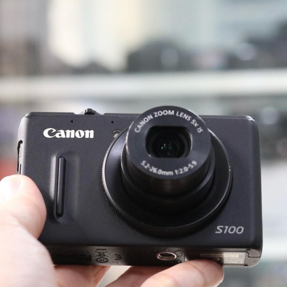 Canon S100-duoc-ban-tai-Máy Ảnh Shop