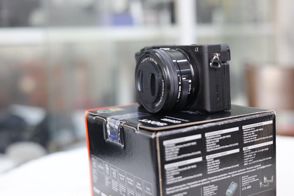 Máy Ảnh Sony Alpha A6400 KIT 16-50 F3.5-5.6 OSS full box-duoc-ban-tai-Máy Ảnh Shop