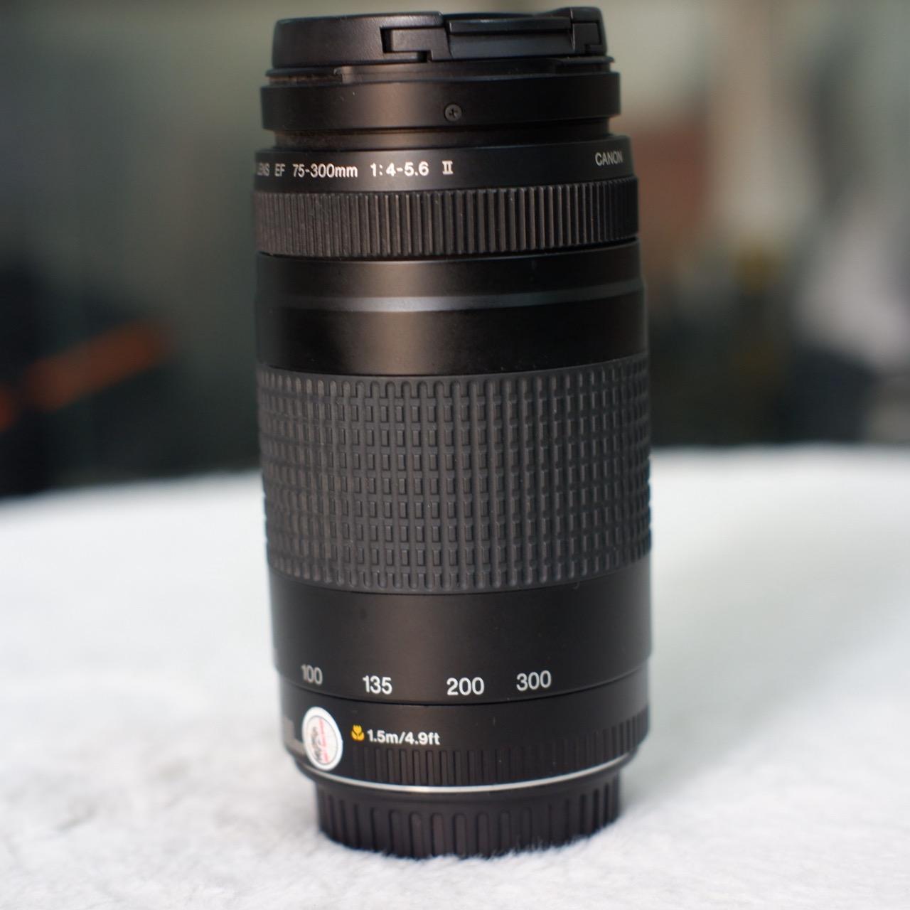 ỐNG KÍNH CANON 70-300mm 4-5.6 III , Mới 98% -duoc-ban-tai-Máy Ảnh Shop