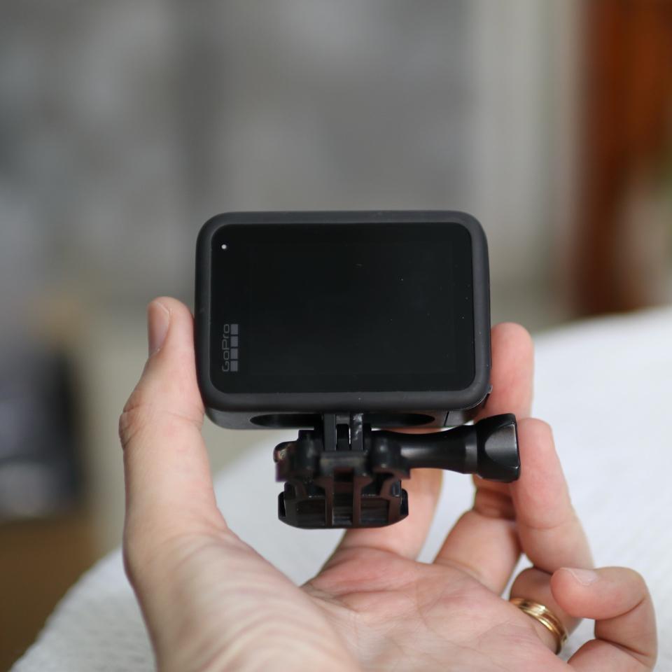 Máy quay GoPro Hero 11 Black-duoc-ban-tai-Máy Ảnh Shop