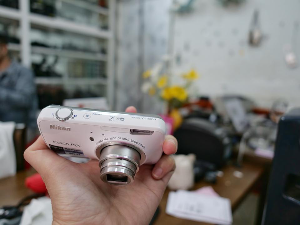 Máy ảnh Nikon Coolpix S800c, chiếc máy ảnh chạy android-duoc-ban-tai-Máy Ảnh Shop